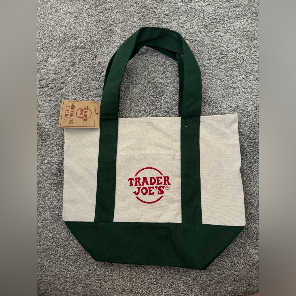 COPY - Green NWT Trader Joe’s mini tote bag